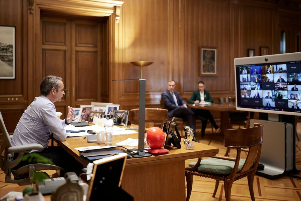 Μητσοτάκης στην τηλεδιάσκεψη ηγετών του ΕΛΚ : «Δίκαιη και διαρκής ειρήνη με αξιοπρέπεια για την Ουκρανία»
