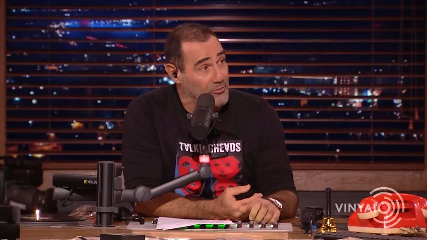 Πρεμιέρα το «Βινύλιο» σε νέα συχνότητα (VIDEO)