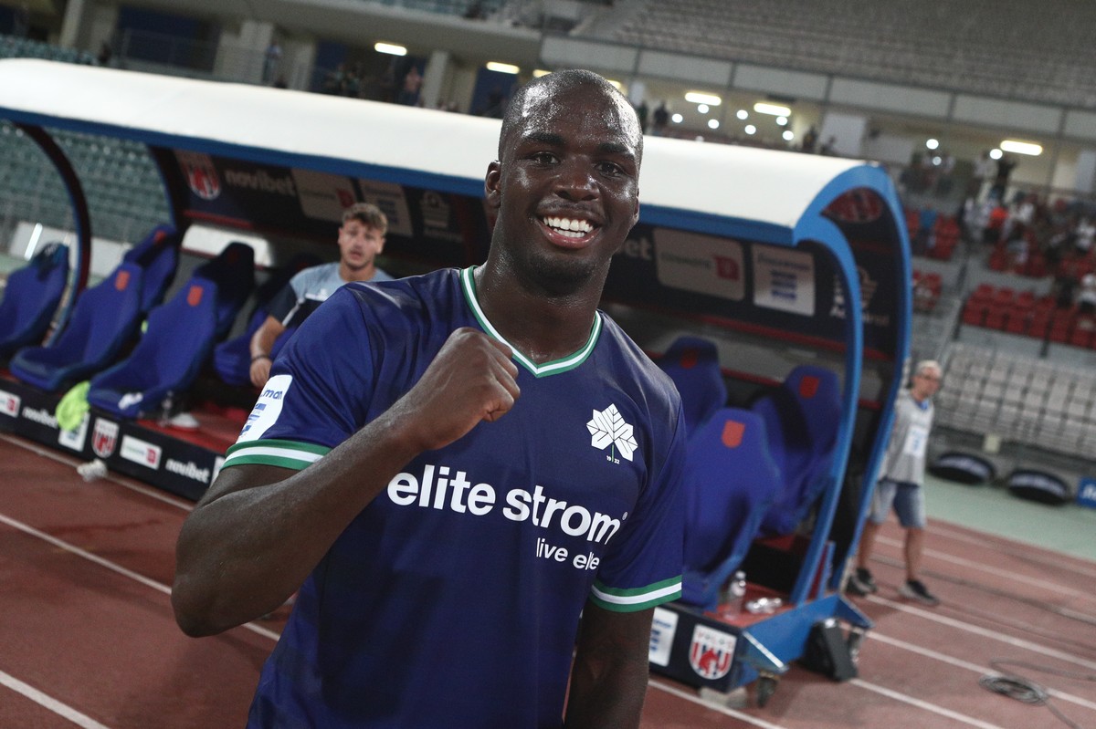 Εθνική Ελλάδος: Την θέση του τραυματία Ιωαννίδη πήρε ο Τετέι