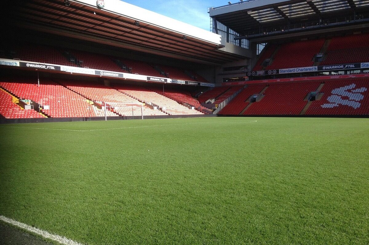 Ο απίστευτος λόγος που το Άνφιλντ δεν μπορεί να φιλοξενήσει αγώνες του Euro 2028