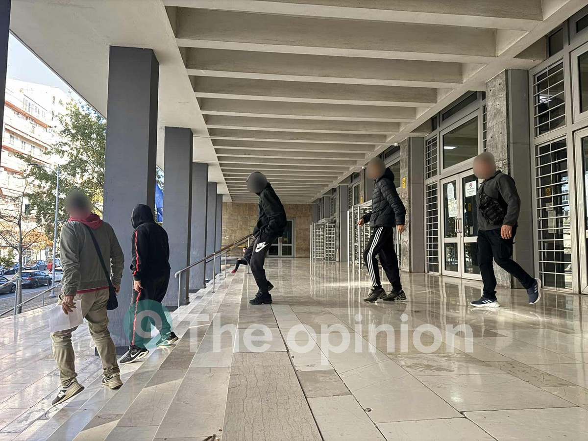 Στον ανακριτή οι ανήλικοι για απόπειρα ληστείας σε βάρος συνομηλίκων τους