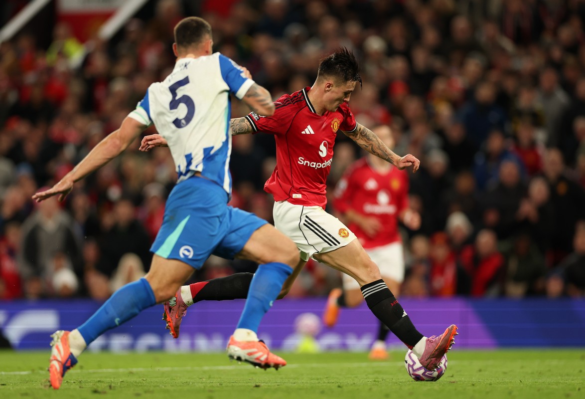 Μάντσεστερ Γιουνάιτεντ: «Πλήγμα» με Σέσκο – Πόσο καιρό θα μείνει εκτός