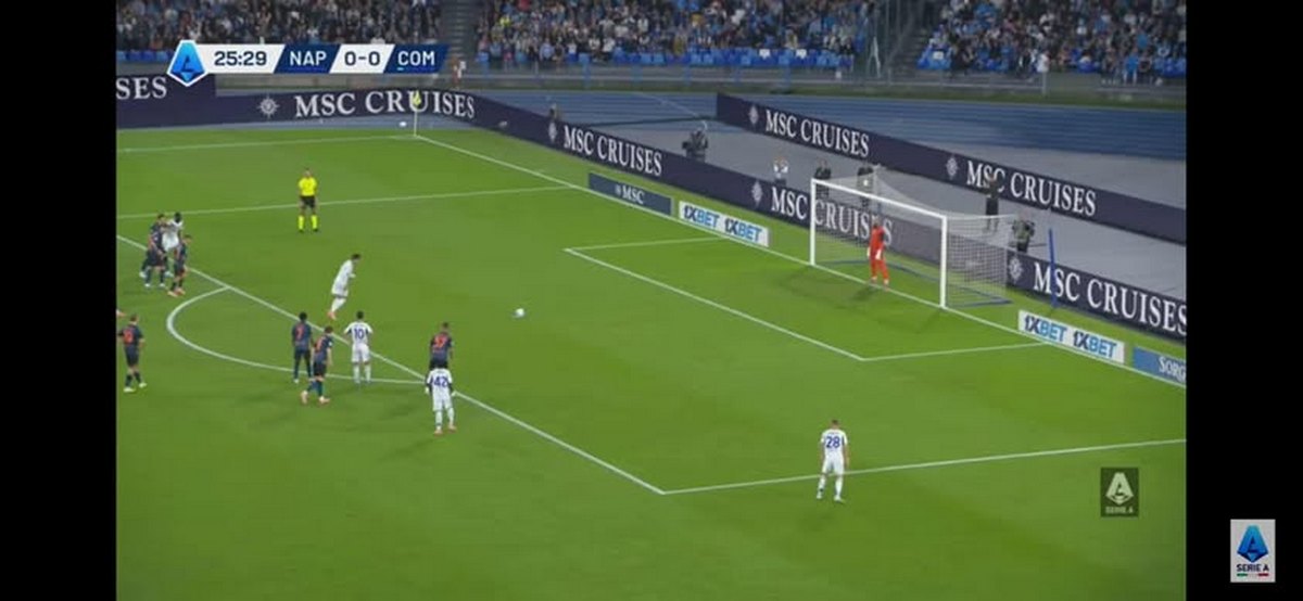 Φάμπρεγας: To έξυπνο στρατηγικό τρικ του στο πέναλτι της Κόμο (VIDEO)