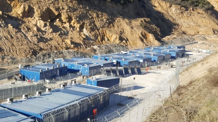 Σέρρες: Στον εισαγγελέα οι συλληφθέντες για τα επεισόδια στην δομή μεταναστών