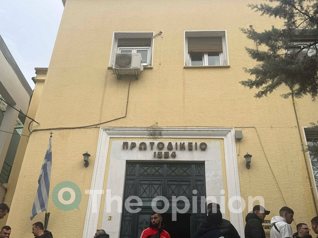 «Ο Γιάννης θα μείνει αξέχαστος» – Σήμερα η δίκη για τον θάνατο του 19χρονου στο λούνα παρκ στο Πευκοχώρι (VIDEO)