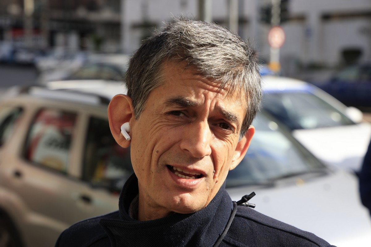 Καρανίκας: Ανερμάτιστος τιτλολάτρης ο Τσίπρας – Γελοίοι, αναχρονιστικοί, άχρηστοι οι συνεργάτες του (VIDEO)