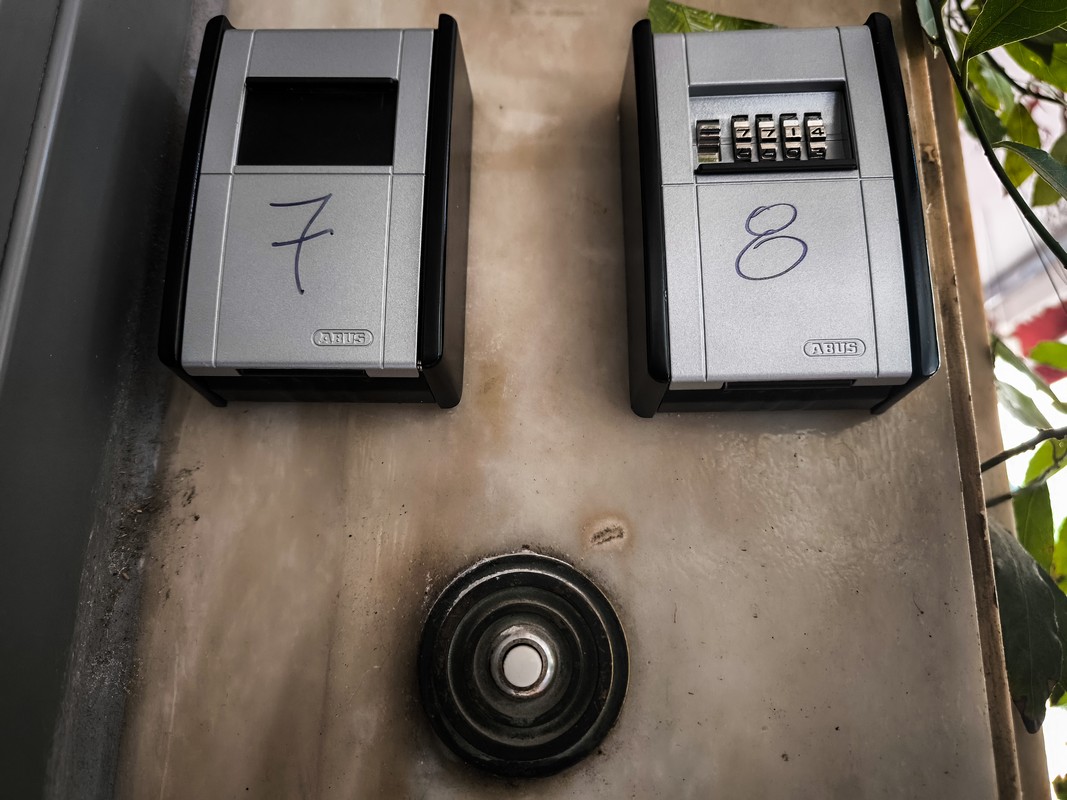 Θεσσαλονίκη: Άρπαζε κλειδιά από Airbnb και τα άδειαζε