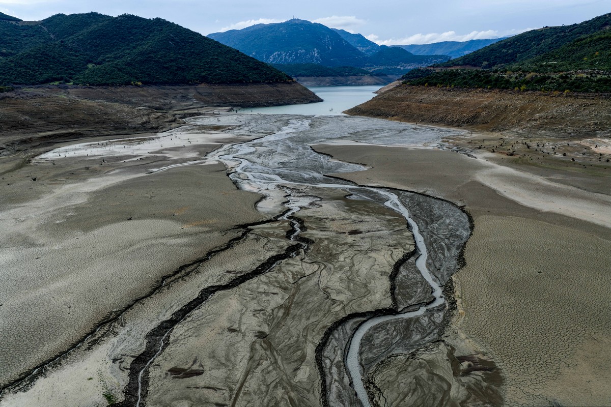 Σε κατάσταση έκτακτης ανάγκης περιοχές της Ελλάδας λόγω λειψυδρίας – Τι δείχνει νέα έρευνα