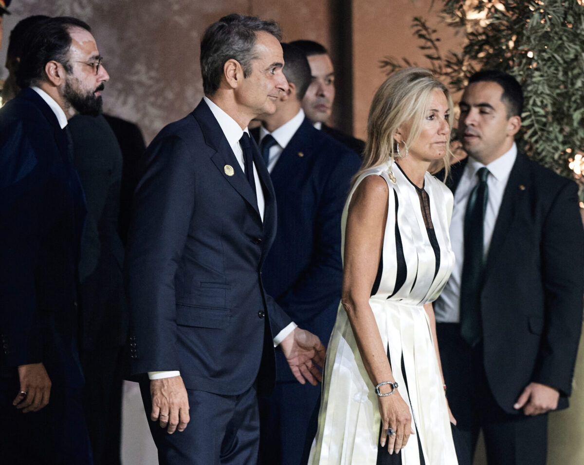 Δίχασε το πανάκριβο φόρεμα της Μαρέβας Γκραμπόφσκι στα εγκαίνια του μουσείου της Αιγύπτου (ΦΩΤΟ)