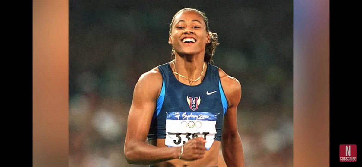 Η πιο γρήγορη γυναίκα στον κόσμο δεν μπορεί πλέον ούτε… να κατέβει τις σκάλες (VIDEO)