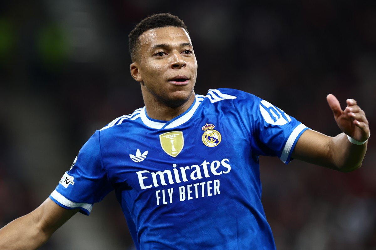 Ο Εμπαπέ απειλεί το ιστορικό ρεκόρ του Ρονάλντο – Τι χρειάζεται στους τελευταίους αγώνες