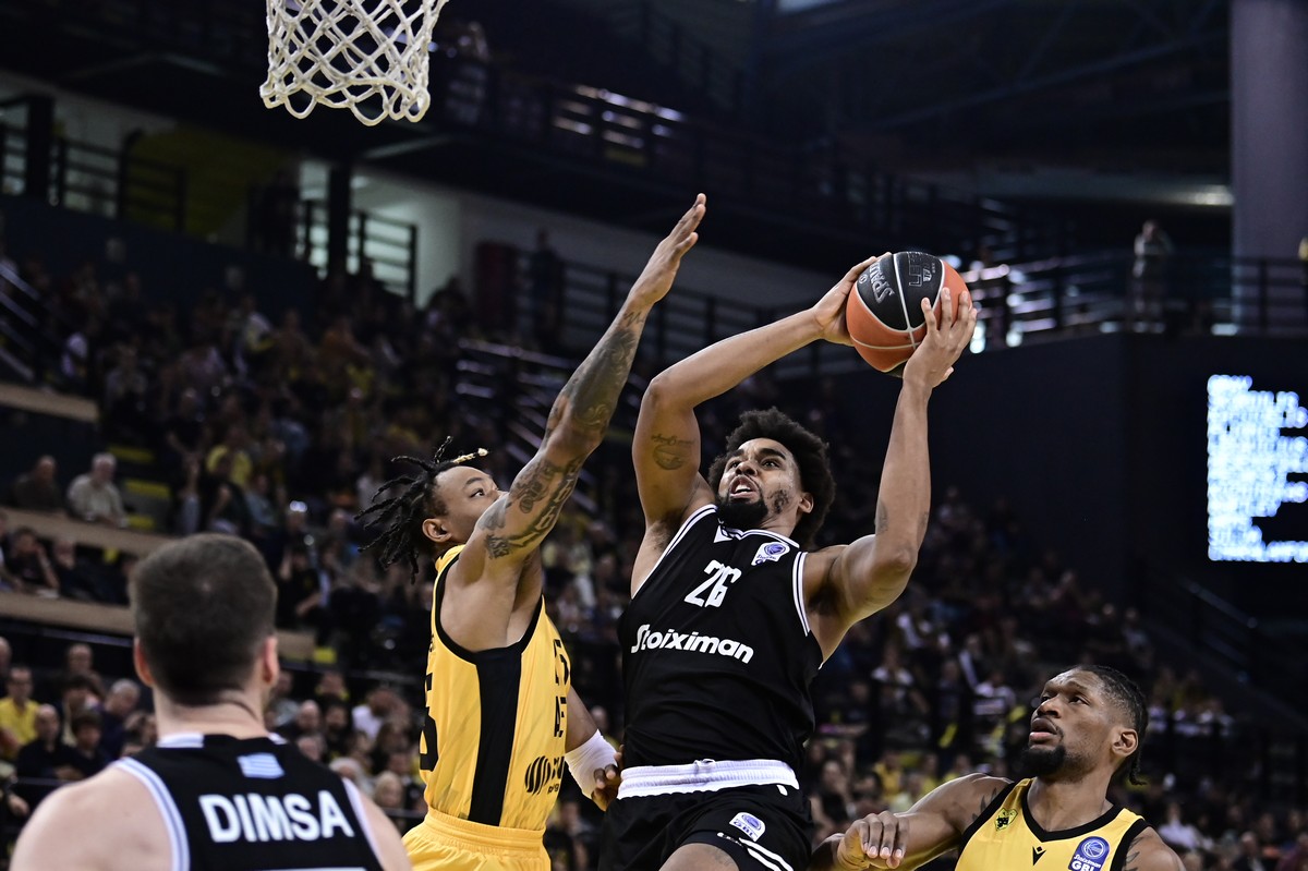 «Διπλάρα» του ΠΑΟΚ στην Αθήνα με νέο «buzzer beater» του Μπράουν (VIDEO)