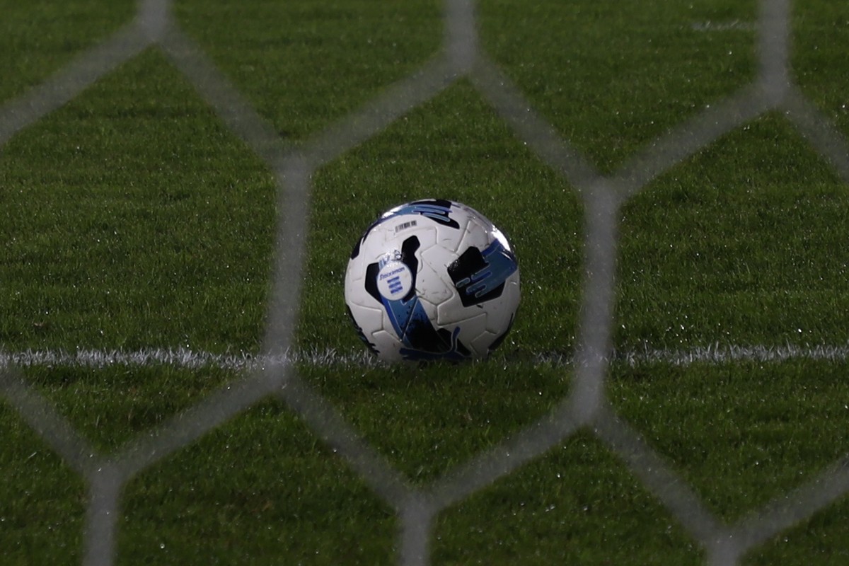 Σάββατο με αγώνες από το μεσημέρι ως τα… μεσάνυχτα – Το ποδοσφαιρικό τηλεοπτικό πρόγραμμα της ημέρας