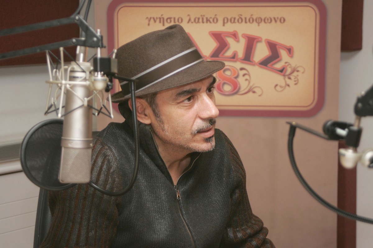 Πέθανε η σύζυγος του Νότη Σφακιανάκη ανήμερα των γενεθλίων του