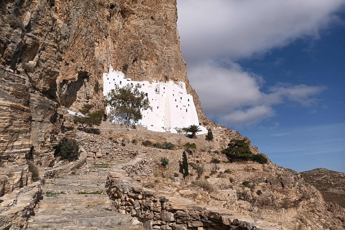 Παναγία Χοζοβιώτισσα: Η Αμοργός εορτάζει την Πολιούχο της (ΦΩΤΟ)