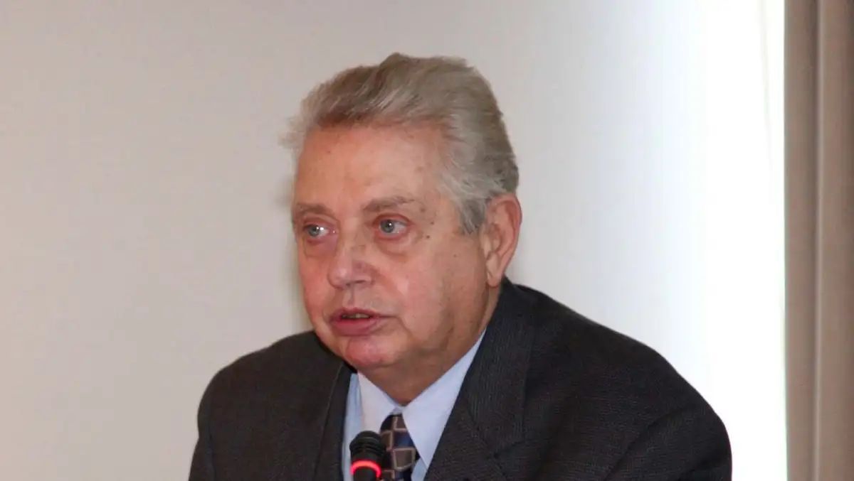 Πέθανε ο Στέφανος Χατζηγιάννης, πρωτοπόρος της ηπατολογίας και ομότιμος καθηγητής της Ιατρικής Σχολής του ΕΚΠΑ