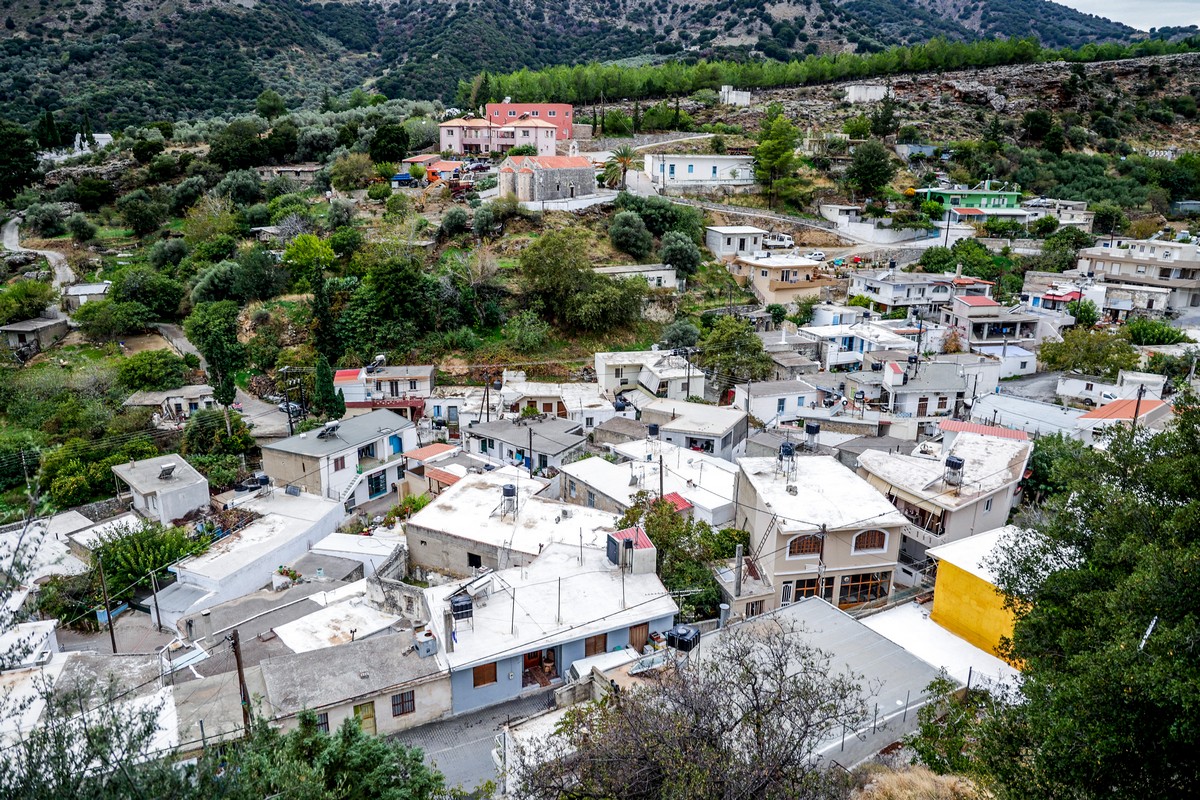 Βορίζια: Ανοίγουν αύριο τα σχολεία – Παραμένει ισχυρή αστυνομική παρουσία – Στο μικροσκόπιο των Αρχών πέντε κρατούμενοι των φυλακών Αλικαρνασσού (VIDEO)