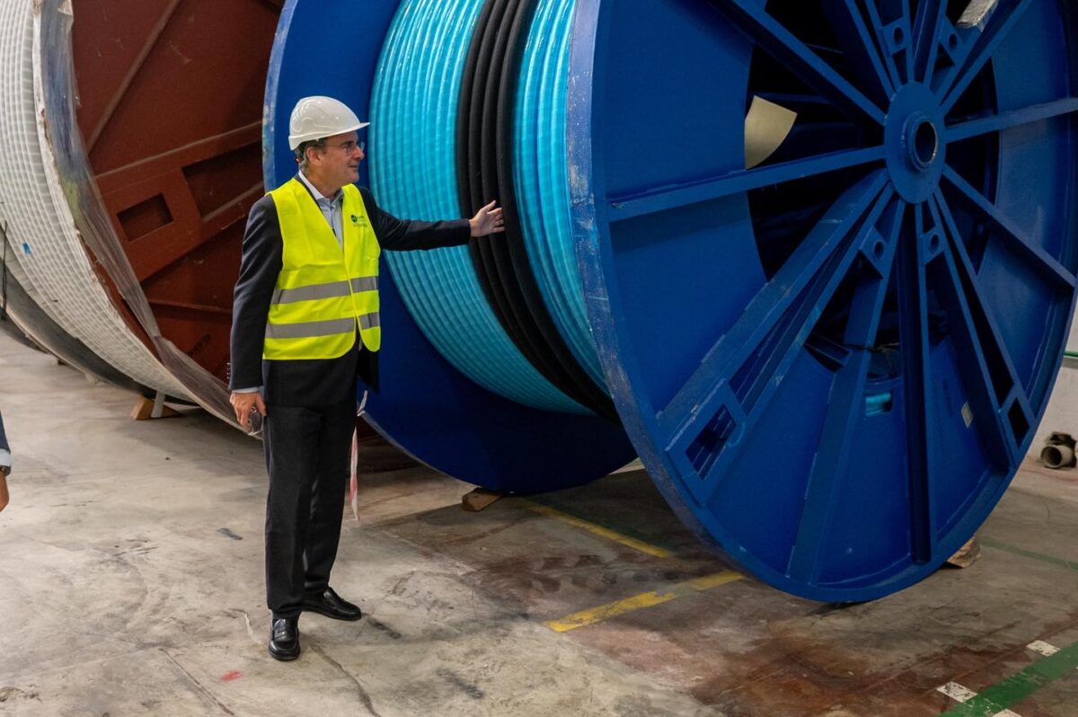 Κ. Χατζηδάκης: Η ελληνική βιομηχανία είναι όρθια και έχει δημιουργήσει 60.000 νέες θέσεις εργασίας (ΦΩΤΟ)