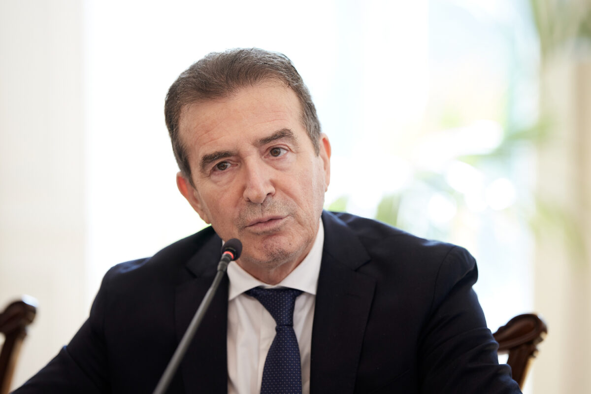 Χρυσοχοΐδης: Με φυλάκιση έως 2 ετών και «τσουχτερά» πρόστιμα οι μπαλωθιές – Ιδρύεται τμήμα Αντιμετώπισης Ειδικών Εγκλημάτων στην Κρήτη