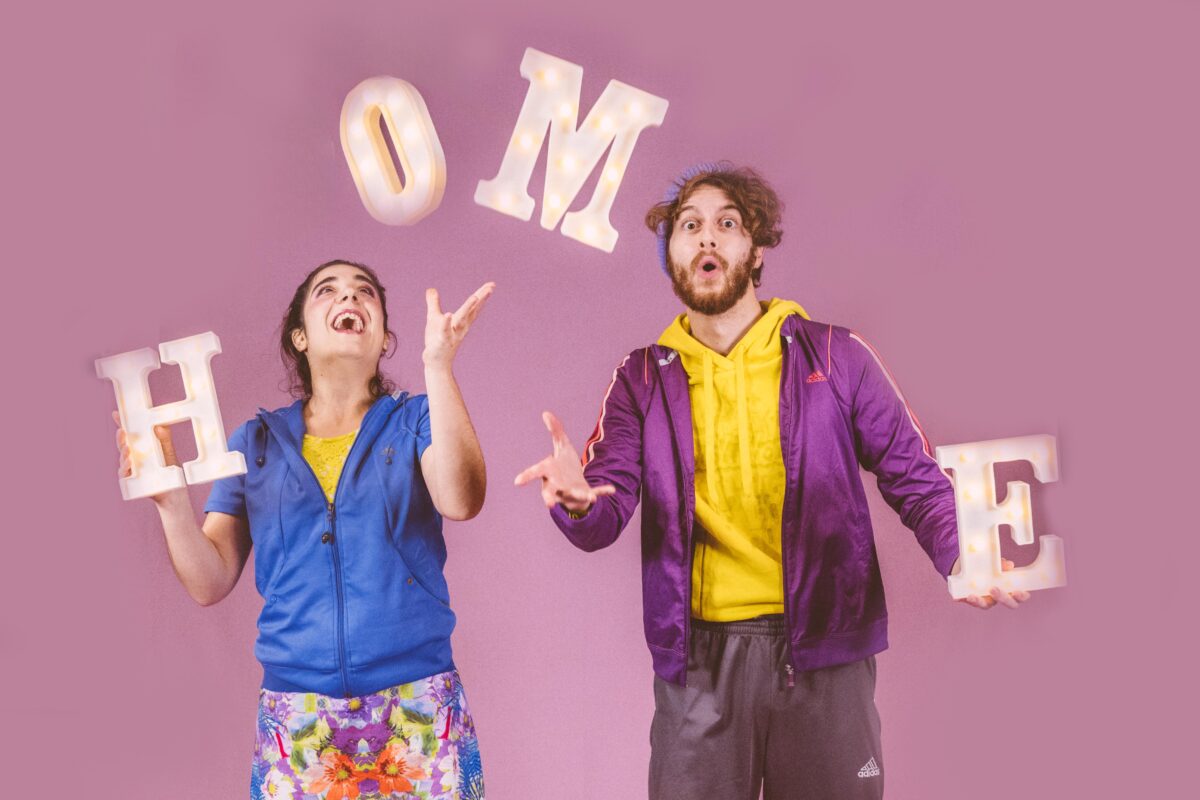 Το Θέατρο Τ παρουσιάζει:  «Τα Λαμπερά Παράσιτα» του Philip Ridley