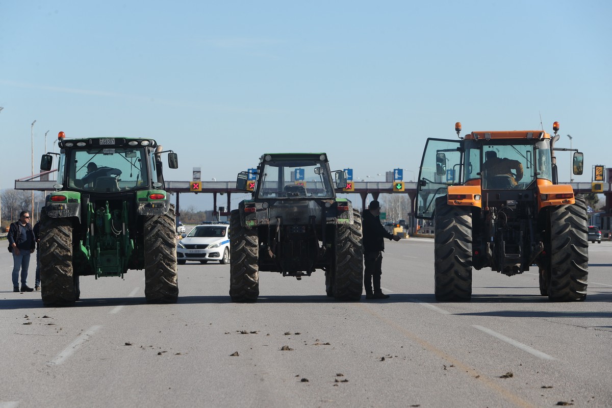 Προσωρινές κυκλοφοριακές ρυθμίσεις στην ΠΑΘΕ λόγω των κινητοποιήσεων των αγροτών