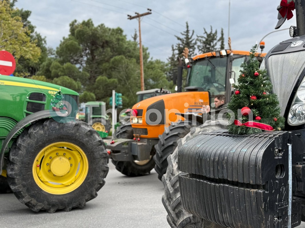 Αμετακίνητοι στους δρόμους οι αγρότες