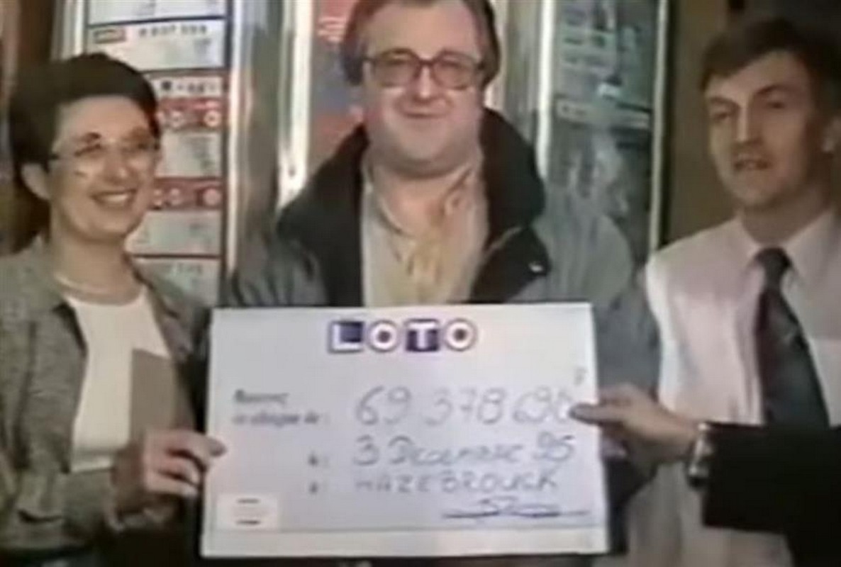 Κέρδισε 17 εκατ. ευρώ στο Λόττο και σήμερα ζει σε εργατικές κατοικίες (VIDEO)