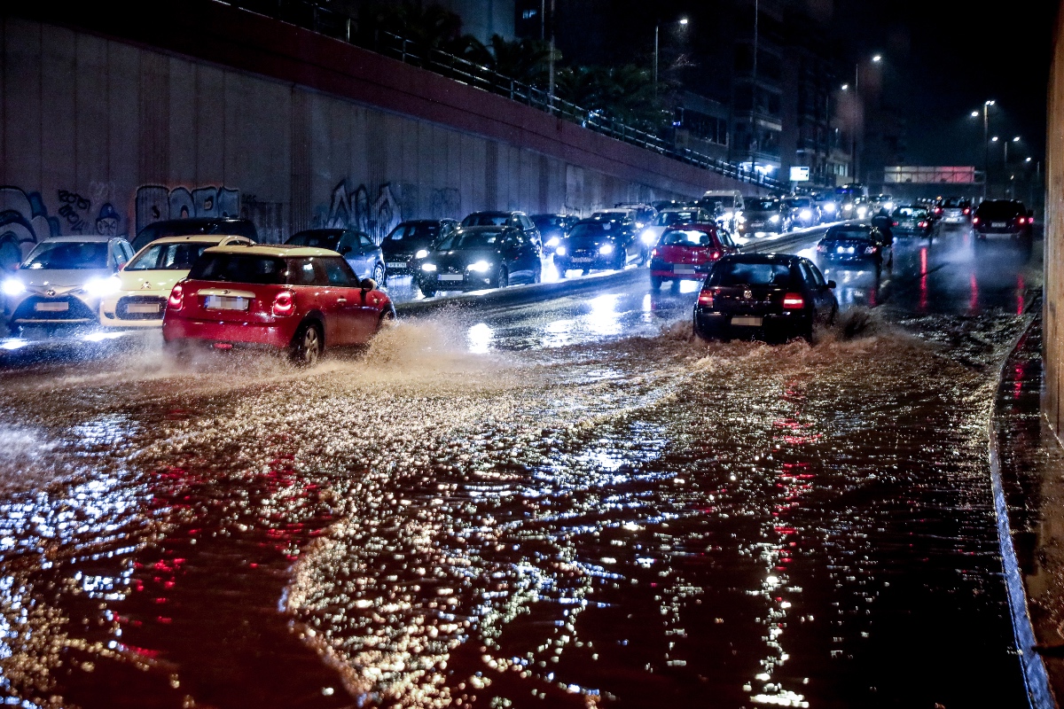 καταιγίδες