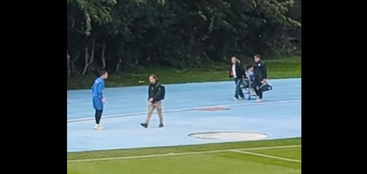 Κύπελλο Ελλάδας: Μετέφεραν τραυματία με… καρότσι σούπερ μάρκετ (VIDEO)