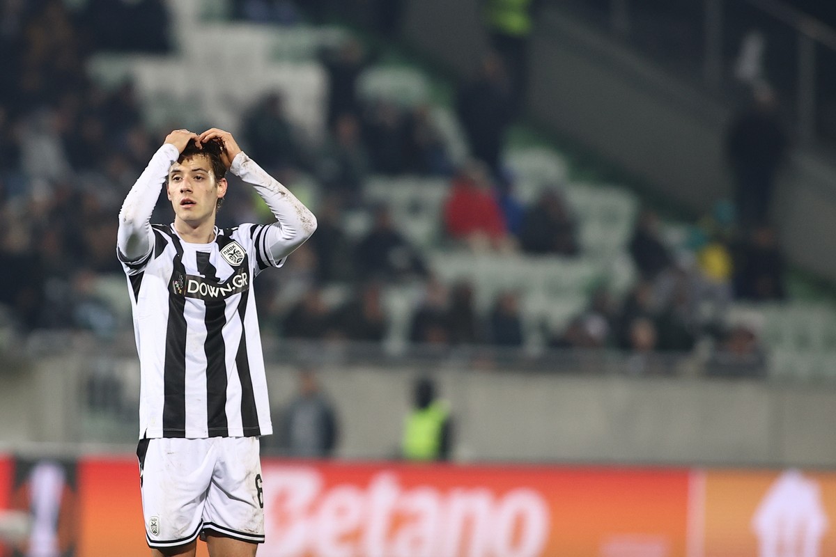 ΠΑΟΚ: Χάνει ΠΑΟ και Άρη ο Κωνσταντέλιας