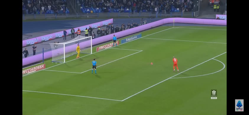 Το πέναλτι–ρουκέτα του τερματοφύλακα της Νάπολι – Πόσα χιλιόμετρα έπιασε η μπάλα (VIDEO)