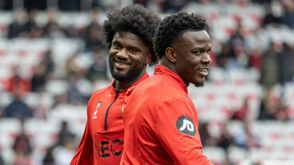 Χάος στη Νίκαια: Η αποστολή της Νις δέχθηκε επίθεση από τους… οπαδούς της