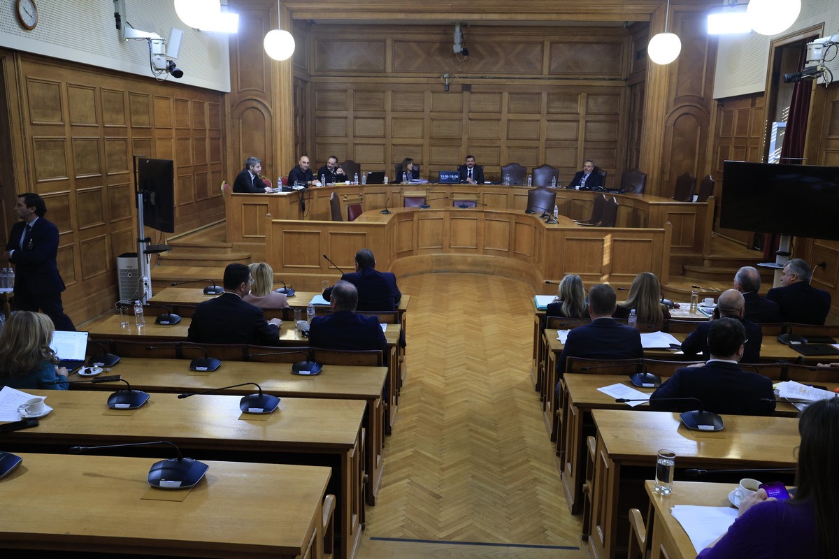 ΟΠΕΚΕΠΕ – «Φραπές»: Ξεφτιλίζομαι δημόσια, θα καταθέσω στο δικαστήριο