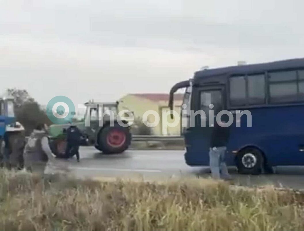 Κλούβα αποπειράθηκε να παρασύρει τρακτέρ – Ένταση κοντά στον Προμαχώνα (VIDEO)