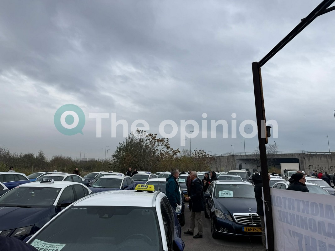 Οδηγοί ταξί και εργαζόμενοι λαϊκών αγορών σε ενιαίο κομβόι προς τα διόδια Μαλγάρων (VIDEO)