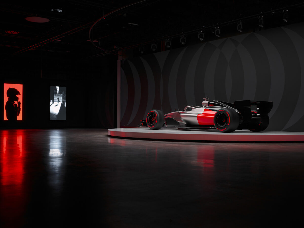 Ώθηση στην Audi Revolut F1 Team έδωσε το1st Fire-up