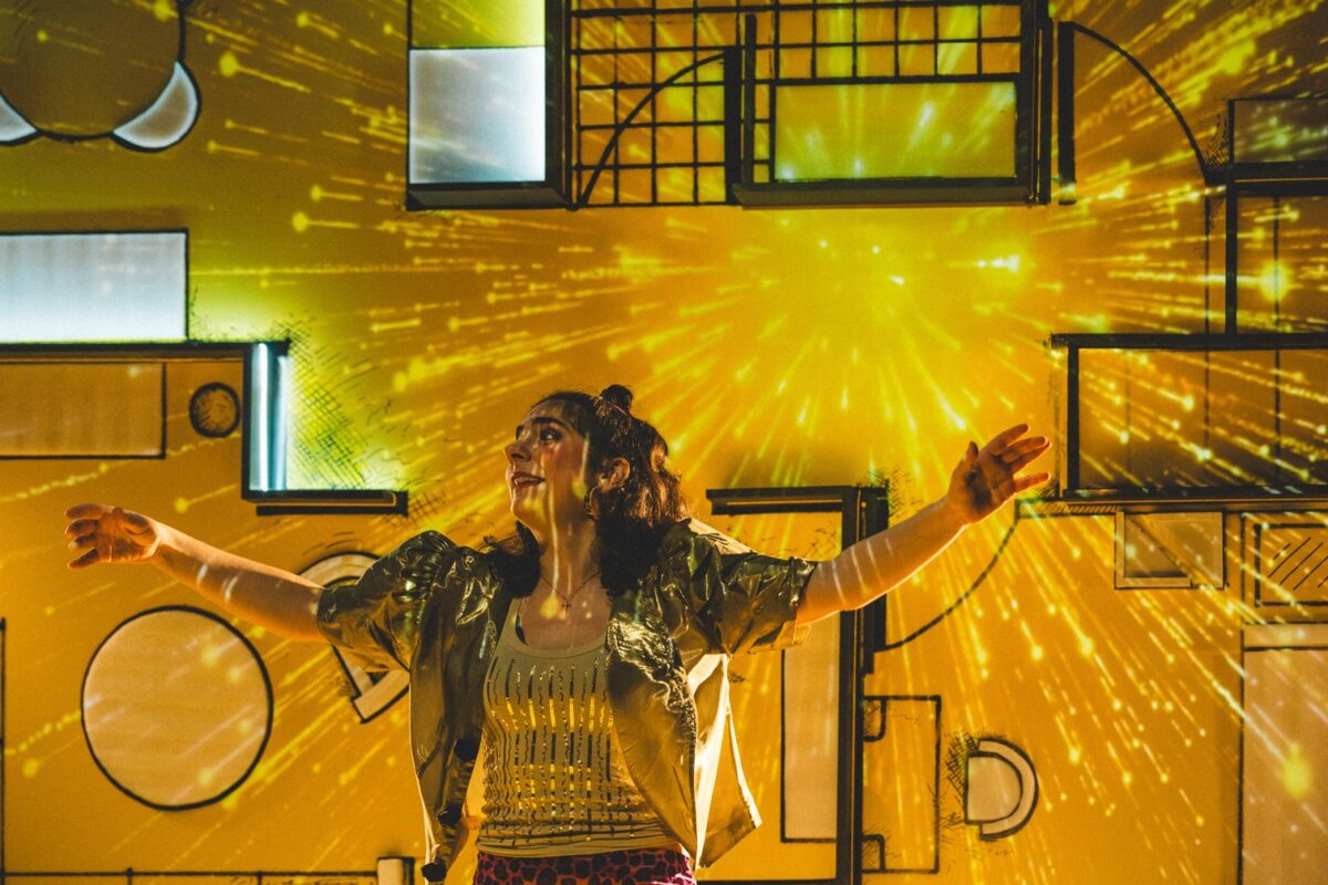 Παράταση παραστάσεων για τα Λαμπερά Παράσιτα του Philip Ridley