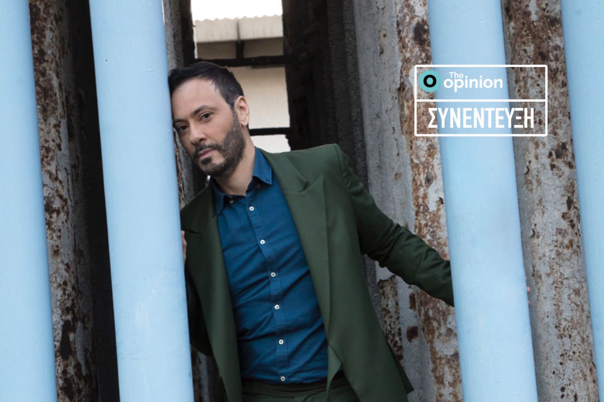 Σταύρος Σιόλας στο TheOpinion: «Η δύναμή μου προέρχεται από την τέχνη μου»