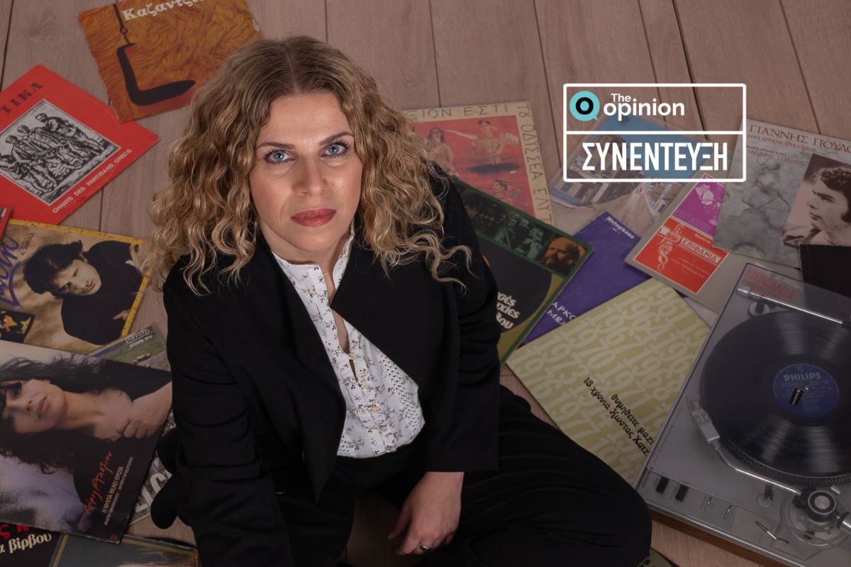 Βιολέτα Ίκαρη στο TheOpinion: «Τραγουδάω για να μπορώ να τα ζω όλα μέσα από τα τραγούδια»