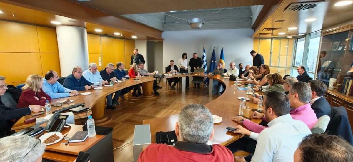 Ανασχηματισμός Αγγελούδη: Οι αμετακίνητοι, το παρασκήνιο και οι εκπλήξεις