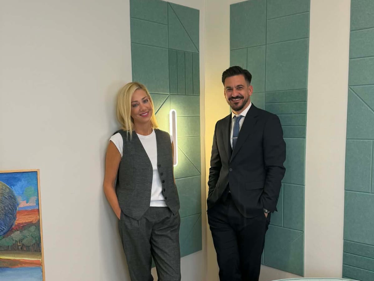 «Τα καλύτερα έρχονται»: H Έφη Αλεβίζου υποδέχεται τον δικηγόρο Πασχάλη Παπαδόπουλο