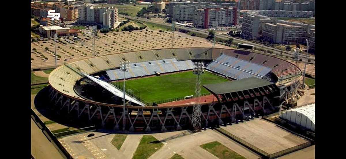 Πού βρίσκεται το μεγαλύτερο εγκαταλελειμμένο γήπεδο ποδοσφαίρου (VIDEO)
