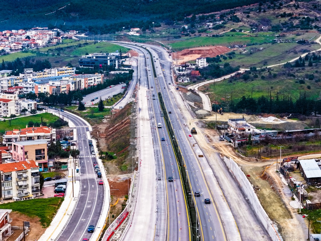 FlyOver: Ανοιχτός ο Περιφερειακός μετά την κατεδάφιση τμήματος της γέφυρας Πανοράματος