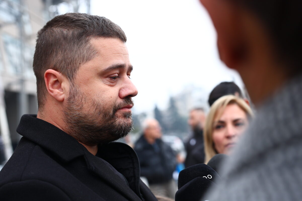 Στην Τούμπα ο Μάκης Γκαγκάτσης: «Τέτοιες στιγμές τα λόγια είναι περιττά» (VIDEO)