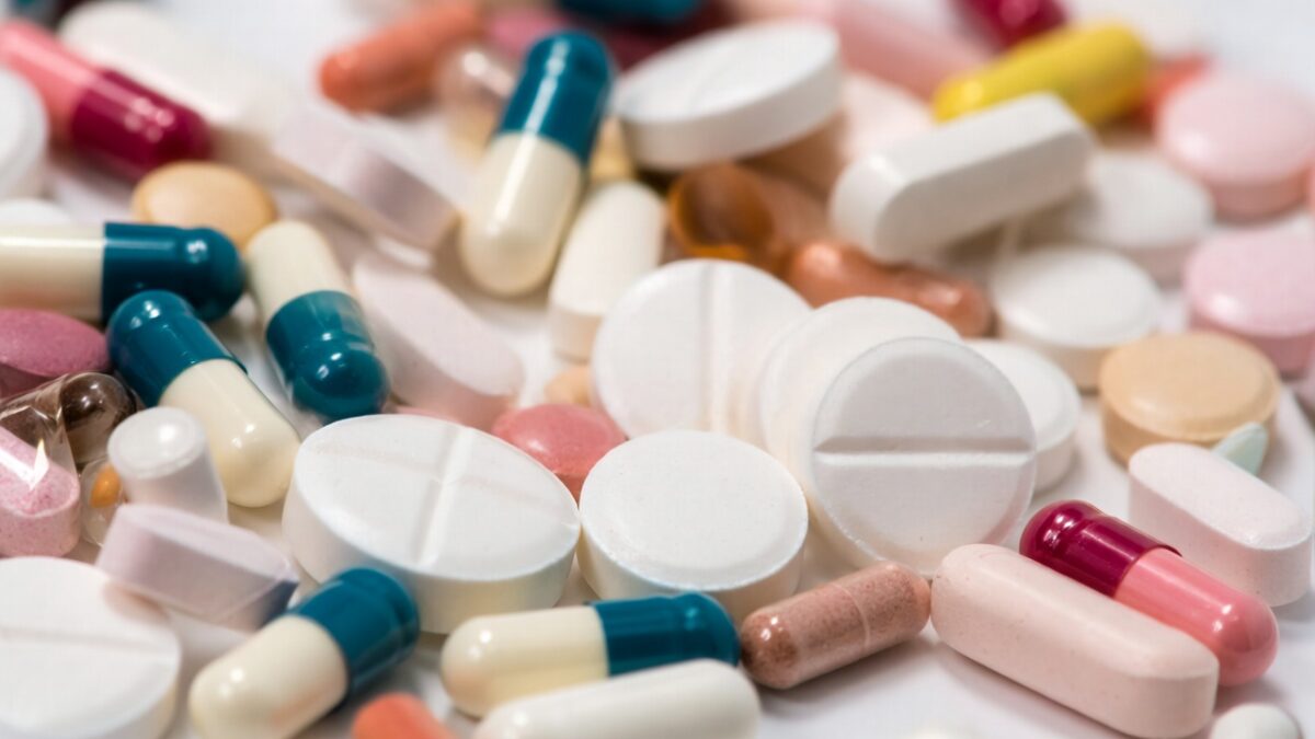 Λιγότερες εισαγωγές φαρμάκων αποφάσισε η ΕΕ