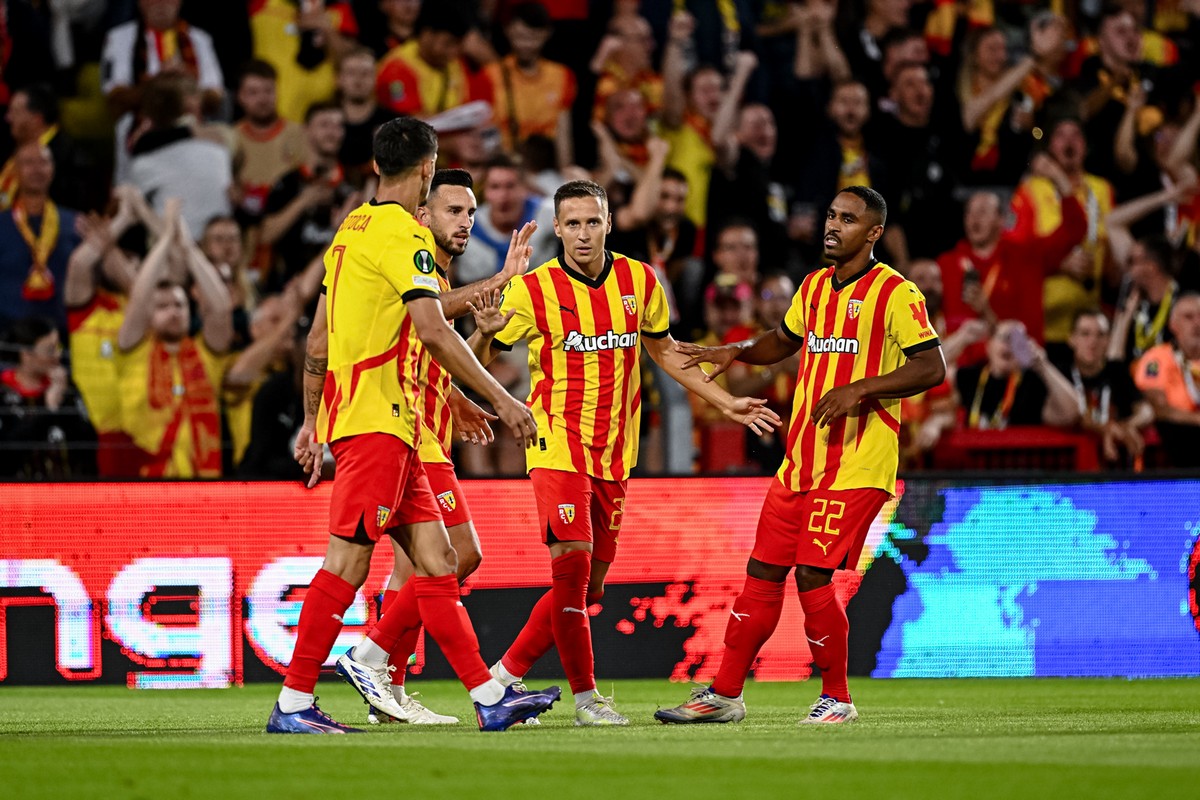 Λανς: Ο… αθόρυβος μπελάς της Παρί Σεν Ζερμέν στον δρόμο για το «θαύμα» (ΦΩΤΟ+VIDEO)