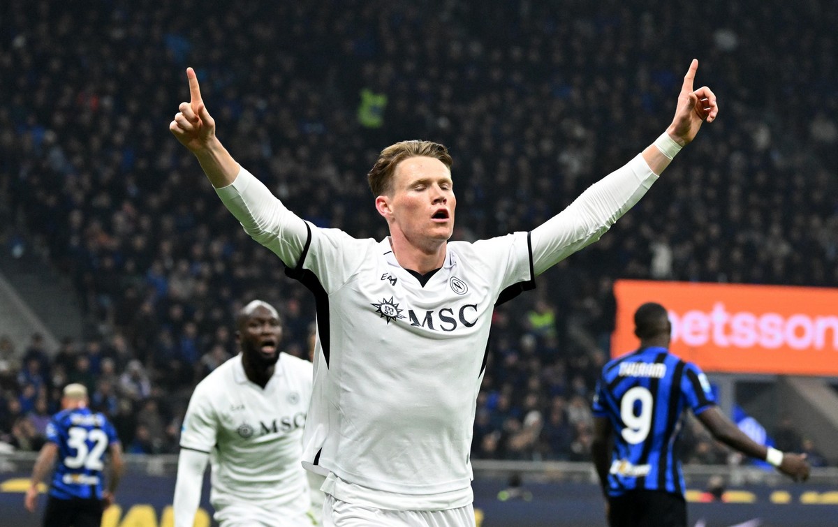 Σκοτ ΜακΤόμινεϊ: Από την αμφισβήτηση της Γιουνάιτεντ, πρωταθλητής στην Ιταλία και το «παραμύθι» της Σκωτίας (ΦΩΤΟ+VIDEO)