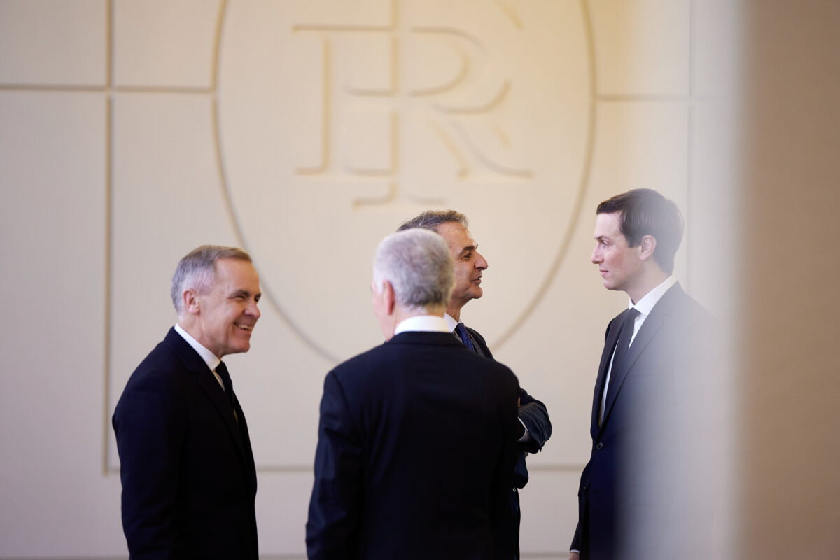 Μητσοτάκης: «Η Ελλάδα δεν θα συμμετάσχει σε ευρωπαϊκή στρατιωτική δύναμη στην Ουκρανία»