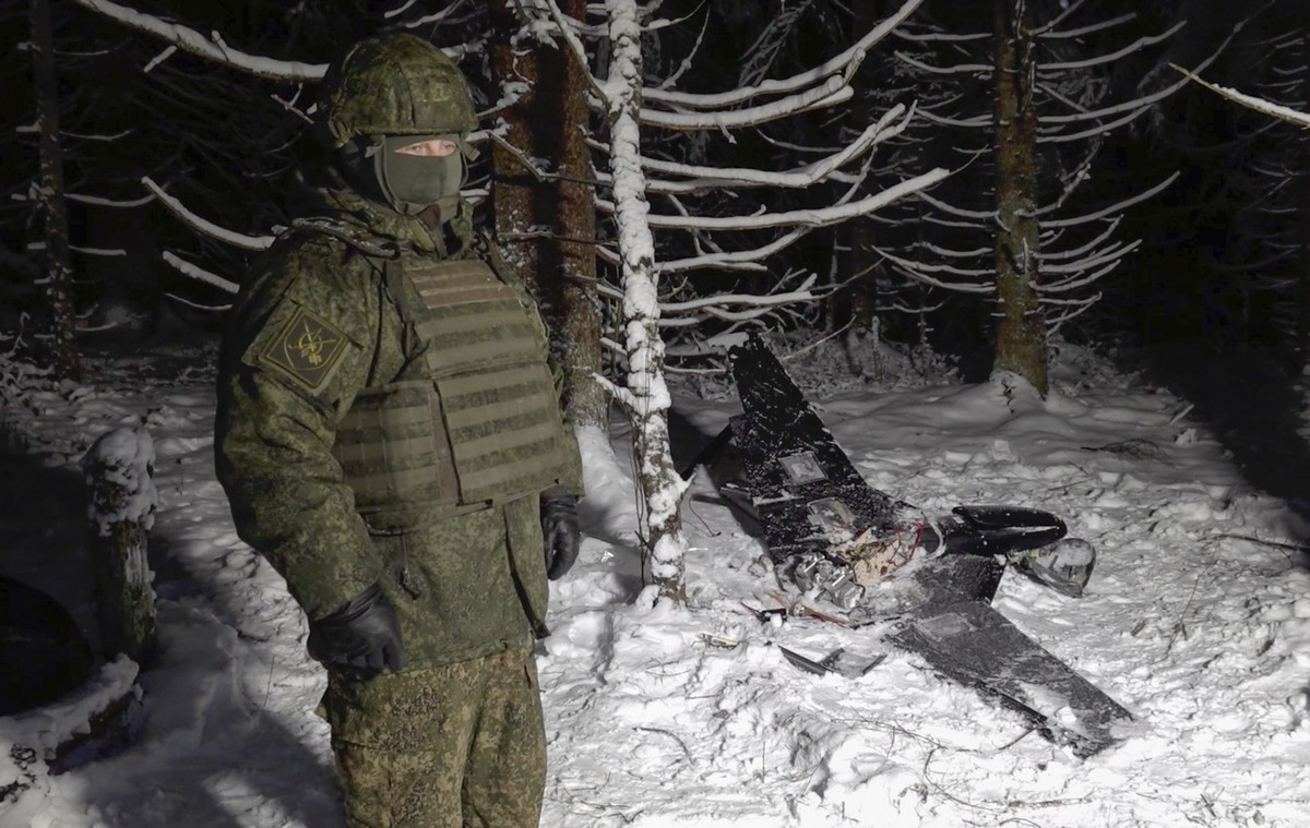 Ρωσία: «Έχουμε αποδείξεις ότι η Ουκρανία επιχείρησε να χτυπήσει οικία του Πούτιν, θα τις δώσουμε στις ΗΠΑ»