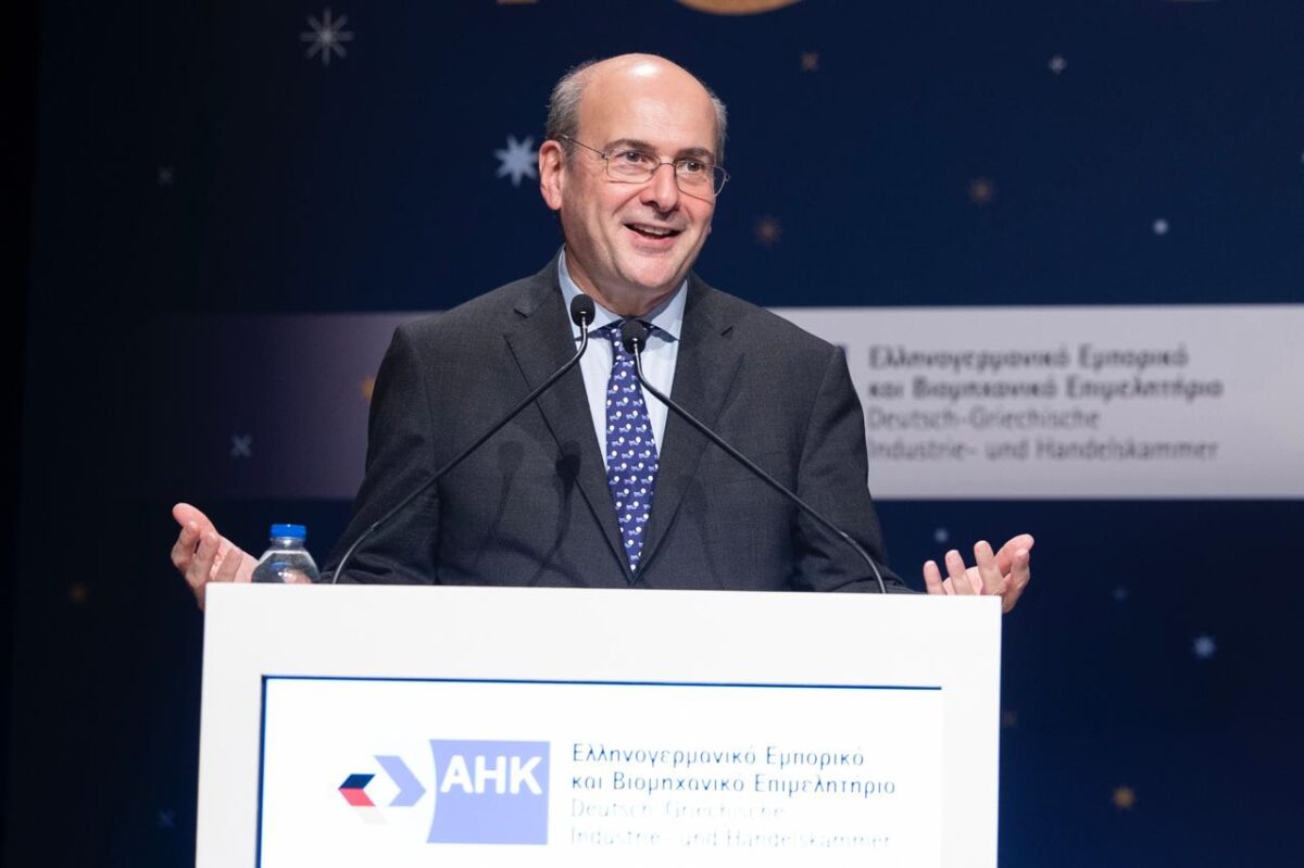 Κ. Χατζηδάκης: Εγγύηση για τις επόμενες γενιές η συνταγματική ρήτρα δημοσιονομικής σταθερότητας